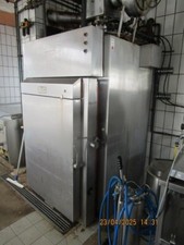 Räucheranlage Grill Spanferkel  Kochen Fabrikat Maurer mit Elektroschrank
