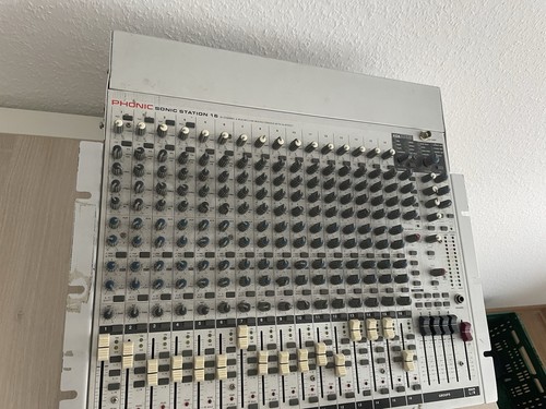 Phonic sonic station - sonic, dj