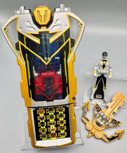 Power rangers super megaforce - super,