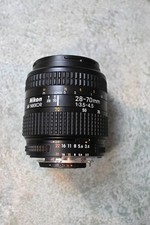 Nikon AF Nikkor 28-70mm f/3.5-4.5 Zoomobjektiv für Nikon F-Mount