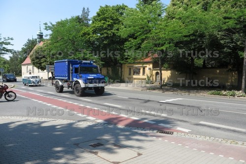 Lkw foto mercedes benz unimog - mercedes-benz,