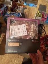 Attack on Titan Levi Ackerman Action Figur - Figma Max Factory - 14 cm