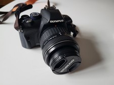 Olympus EVOLT E-420 10.0MP