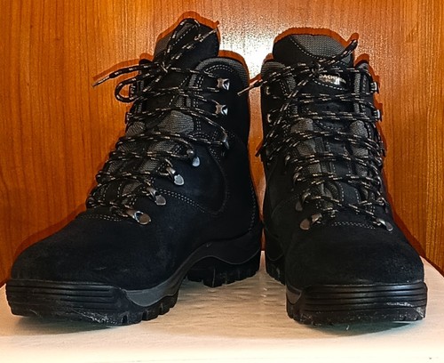 Schwarze wanderschuhe - schwarze,