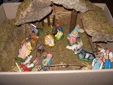 selbsgebaute Weihnachtskrippe