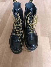 Dr. Martens Stiefel Größe 39
