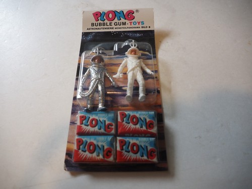 Plong bubble gum toys - gum,