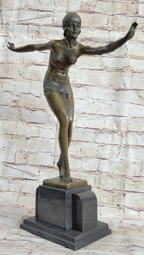 Bronze art deco statue von - bronze,