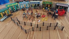 Riesige Sammlung Vintage PLAYMOBIL Klicky Wilder Westen Cowboy Stadt City Häuser