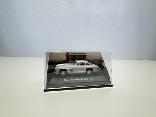 Schuco mercedes benz - 1:72, 300