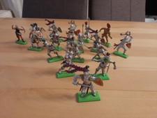 17 x Britains Deetail - Ritter - 1971 - Komplett und gut