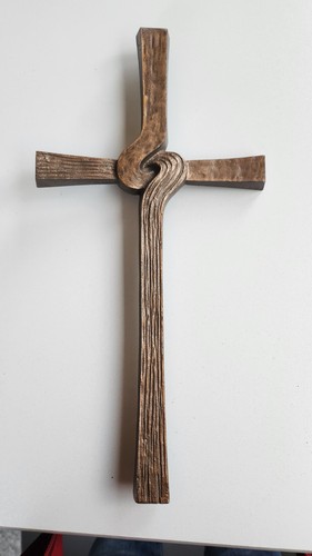 Geschwungenes bronze kreuz - geschwungenes,