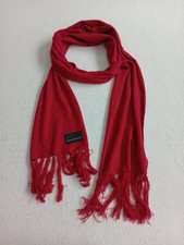 Schal in Rot mit Fransen von