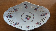 Dresden Porzellan Schale Schüssel mit Rosen verziert Obstschale Goldrand