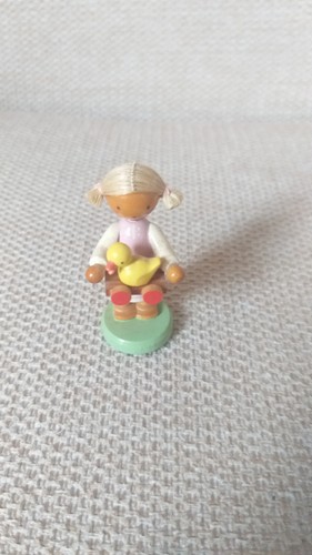 Flade figur mädchen mit - flade, ente
