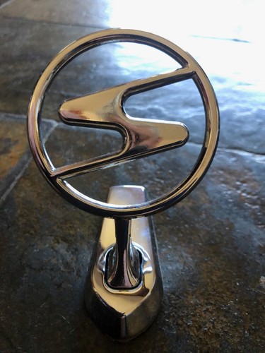 Trabant logo für motorhaube - trabant,
