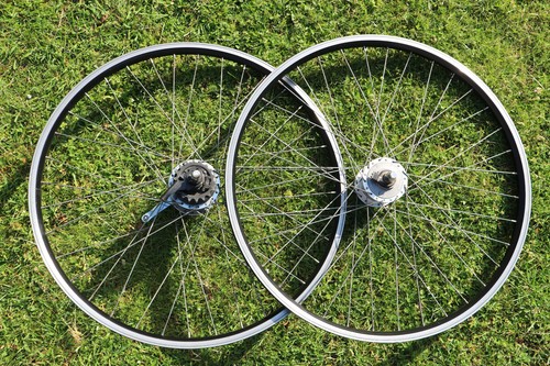26er vorder hinterrad shimano - vorder-,