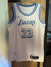 Nike NBA Swingman Jersey LA Lakers Lebron James Größe S