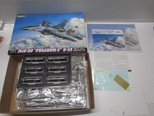 1:48 G.W.H. L4813  MiG-29 FULCRUM C 9-13   Bausatz komplett   (S9)