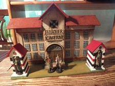 6) Elastolin Soldaten Blücher Kaserne