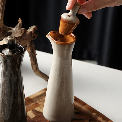 Saucenflasche aus keramik - saucenflasche,