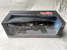Quartzo Q9007 Lotus 72D ""JPS"" Sieger British GP 72 Emerson Fittipaldi  1:18