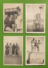 182/Konvolut Lot 4 Schwarz-Weiss Fotos  Strand  60er Körper Frau Mann 9x6,2 cm 