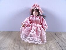 Vintage Puppe Nostalgie Puppenhaus oder Sammler weicher Körper selten (8169)