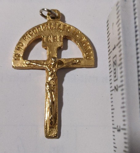 Kreuz gold farbend inschrift - gold-farbend,