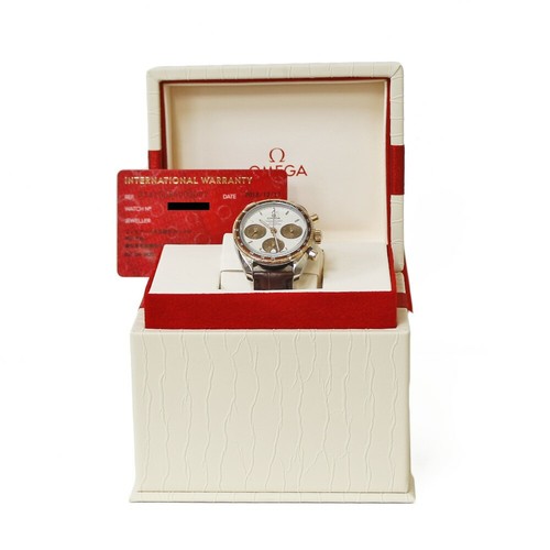 Omega speedmaster axial - omega,