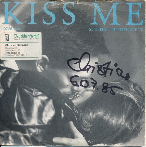 Kiss stephen tintin duffy - kiss,