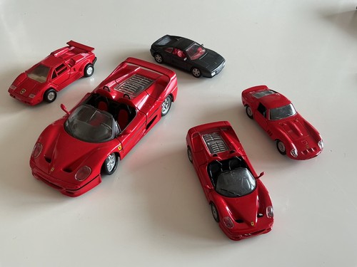 Ferrari modellautos 1 lambo - ferrari,