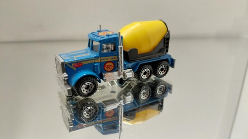Matchbox peterbilt cement - matchbox,