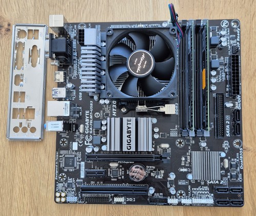 Mainboard gigabyte - mainboard,