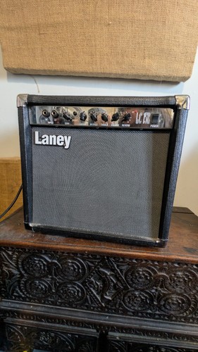 Laney lc15r - laney,