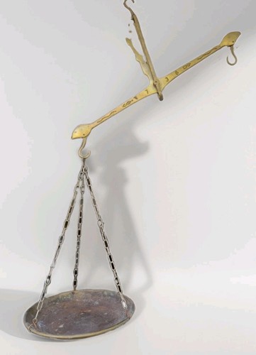 Antike balkenwaage 1736 - antike,