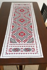 Handgearbeitete Tischdecke Mitteldecke mit Hardanger – Stickerei, neu, 150 x 44