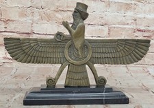 Faravahar an Dem Vorne Tor Der Zoroastrian Feuer Tempel Irooni Bronze Angebot Nr