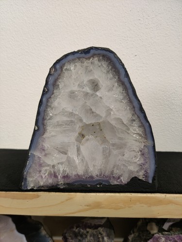 Amethyst druse 44kg 18cm - amethyst,