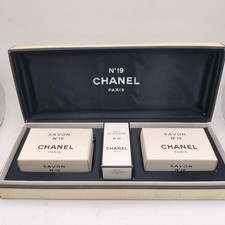 CHANEL Nr. 19 Sabon 150g & Eau