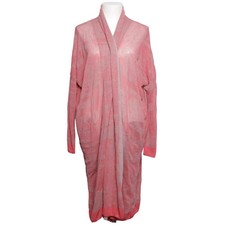 Catherine Andre, Strickjacke