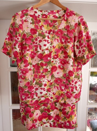 Zweiteiliges blusenkleid von - zweiteiliges,