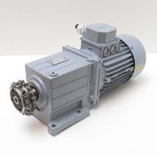 LENZE Getriebemotor GST04-2M VBR 071C32 Stirnradgetriebemotor 0,37kW 176,3U/min