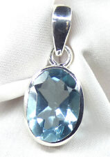 ? Blautopas-Anhänger aus 925/- Sterling Silber, ovaler, facettierter Edelstein