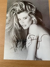 Claudia Schiffer- original Autogramm - ca. 15x10cm -original signiert