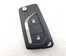TOYOTA AYGO 2 BUTTON FLIP KEY