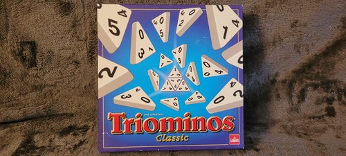 Triominos classic brettspiel - brettspiel,
