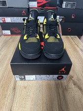 Jordan 4 Retro Thunder 2012