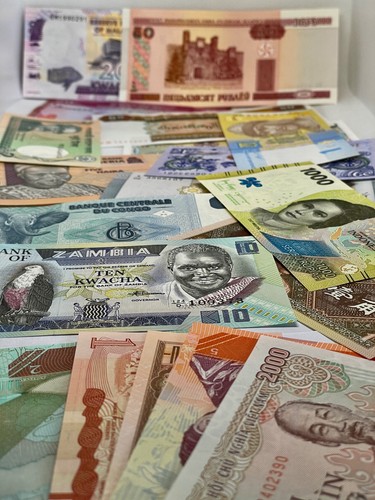 Verschiedene banknoten aus - verschiedene,