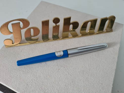 Pelikan pelikano modell - pelikano, "a"